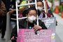 전장연, 사흘째 용산서 도로점거 시위…"당분간 계속될 것"