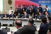 尹대통령, 제15차 비상경제민생회의 주재...내수 활성화 논의