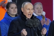 러시아 선관위, '푸틴 대선 당선자'로 공식 선언