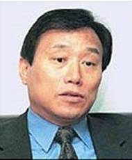새누리당 국민행복추진위원회 산하 힘찬경제추진단 김광두 단장