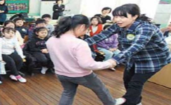 ▲서울시가 성폭력, 가정폭력 등 여성폭력을 사전에 예방하기 위한 교육을 시민 7만명을 대상으로 교육을 21일 실시했다.