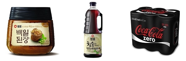 (왼쪽부터) 샘표 백일된장과 양조간장, 코카콜라 제로캔.