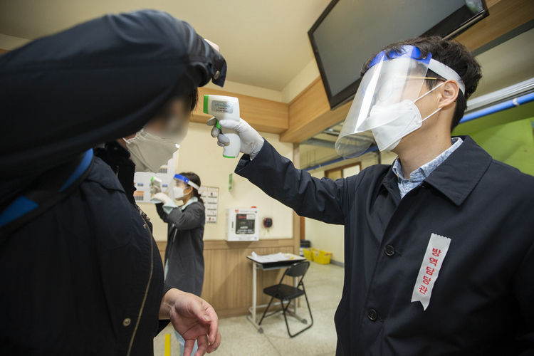 이태원을 방문해 확진 판정을 받은 인천 학원강사 C(26)씨를 태웠던 인천 남동구에 거주하는 개인택시 기사 A(67·남)씨와 배우자 B(68·여)씨가 신종 코로나바이러스 감염증(코로나19) 확진 판정을 받았다.(자료사진)