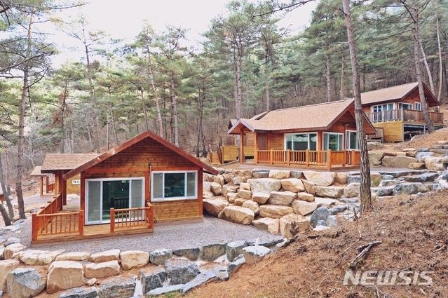 경남 창녕 화왕산자연휴양림.(사진=경남도 제공)