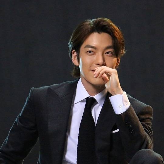 김우빈 사칭계정이 다수 발견됐다고 21일 밝혔다. 사진=소속사 에이엠엔터테인먼트 인스타그램 캡처