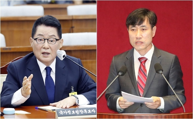 박지원 청문회에서 박지원 국정원장 후보자와 하태경 미래통합당 의원이 27일 학력위조 등 공방을 벌였다. 사진=뉴시스