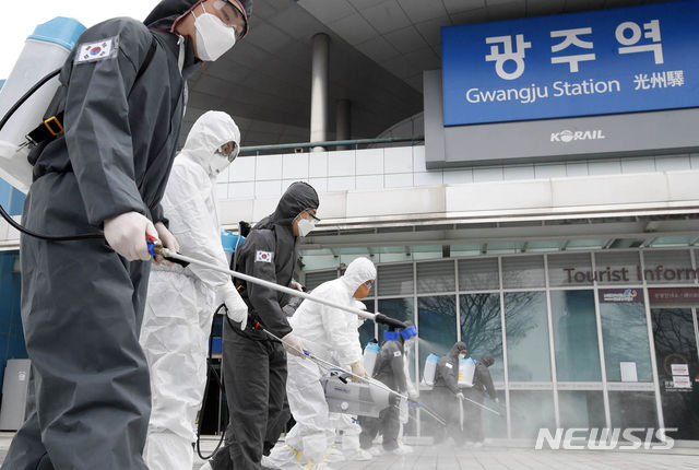 광주역을 오가는 모든 열차가 월곡천교 침수영향으로 전면 중단됐다.(사진/뉴시스)