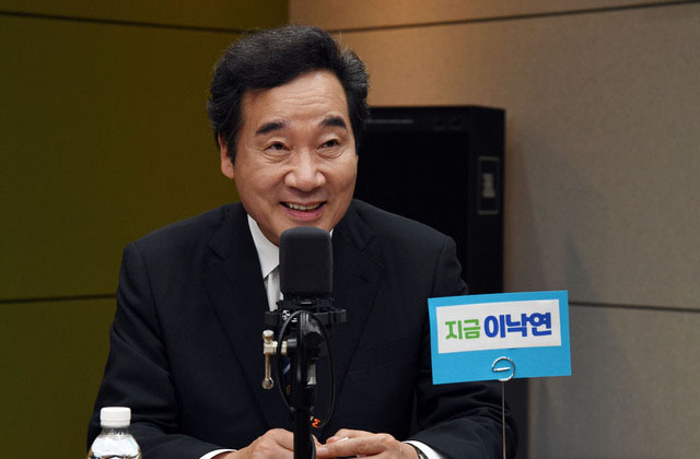 더불어민주당 당대표 경선에 출마한 이낙연 후보가 18일 오후 서울 양천구 CBS사옥에서 진행된 CBS 라디오 ‘시사자키 정관용입니다’ 에 출연, 발언을 하고 있다. (사진=뉴시스 제공)