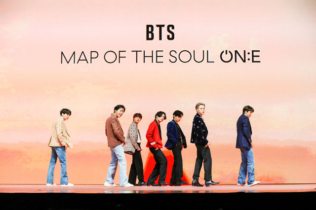 방탄 빌보드 1위 소식이 13일 전해진 가운데 뉴욕타임스가 "BTS 발언에는 악의가 없는데 중국 네티즌들이 공격했다"는 내용의 기사를 내보냈다. 사진=방탄소년단(방탄 BTS) 소속사 빅히트 엔터테인먼트 제공