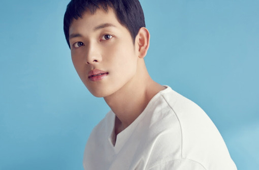 임시완 음성판정 소식이 14일 전해졌다. 임시완은 9월 말 드라마 ‘런 온’ 스태프 확진자 발생으로 검사 받은 데 이어 그가 사는 아파트에 확진자가 발생해 또 다시 검사를 받아 음성판정을 받았다. 사진=플럼액터스 제공 