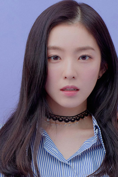 레드벨벳 통편집 소식이 2일 전해졌다. SBS는 이날 레드벨벳 통편집에 대해 "편성시간을 맞추려다 보니 마지막 순서였던 레드벨벳이 통편집 됐다"며 "분량상 편집이다. 양해 부탁드린다"고 해명했다. 앞서 아이린 사과 소식과 SM 공식입장이 지난 10월 22일 전해졌다. 22일 레드벨벳 아이린은 스타일리스트 A씨의 여자 연예인 갑질 폭로에 자신의 인스타 그램에 사과 문을 올렸다. 사진=SM 엔터테인먼트 제공