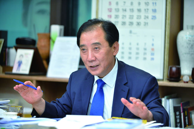 박윤국 포천시장