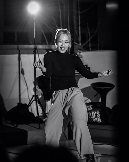 라이크핏 댄스 전문 강사 레아(Leah).