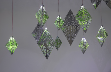 자연의 생명력과 자연치유력을 형상화한 작품들. 'Bio-Resilience - Water drop'(왼쪽)과 ''Bio-Resilience -반딧불이'(위) <사진=본갤러리 제공>