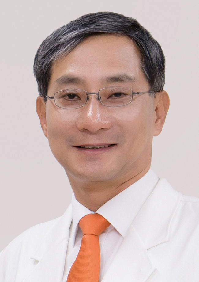 힘찬병원 이수찬 대표원장 