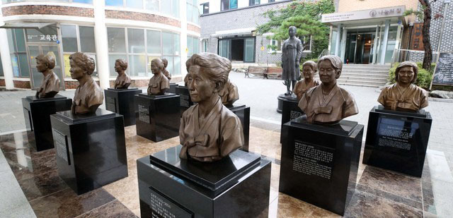 경기광주 퇴촌면 '나눔의 집'의 일본군 '위안부' 피해자 할머니 흉상. (사진=뉴시스 DB)