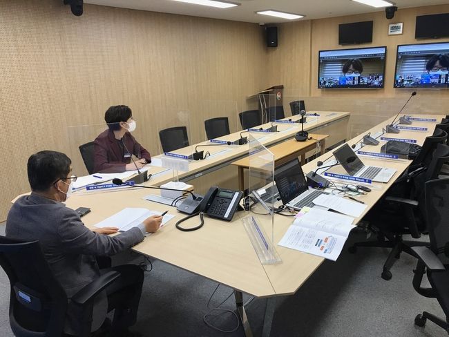 4일 혁신조달 구축 및 성과확산을 위한 영상회의 개최 사진