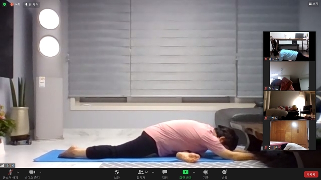 태교 In the Box 요가 수업 모습