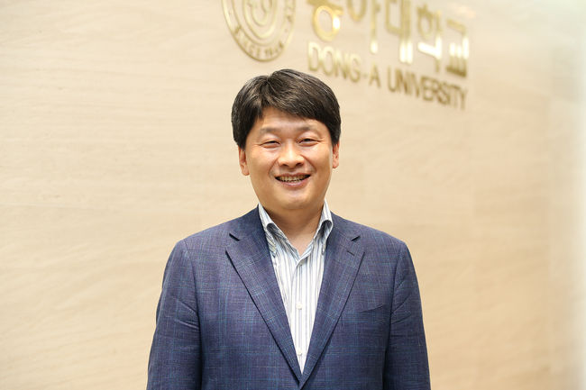 제8대 중소기업연구원장에 취임한 오동윤 동아대 경제학과 교수