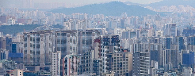 서울 남산에서 바라본 강북권 아파트 (사진=뉴시스 제공)
