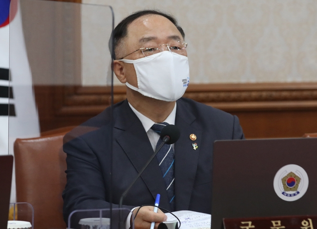 홍남기 경제부총리 겸 기획재정부 장관. (공동취재사진) 
