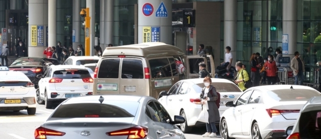 8월 한 달간의 교통사고 치사율이 여름 전체 기간보다 8% 이상 높은 것으로 나타났다. 여름철 휴가를 떠나기 전 자동차 점검은 필수다.