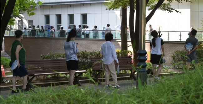 5일 오후 9시까지 21시간 동안 전국에서 발생한 코로나19 신규 확진자는 1512명으로 집계됐다. 이는 전날 같은 시간대 1584명보다 72명 적은 수치다.