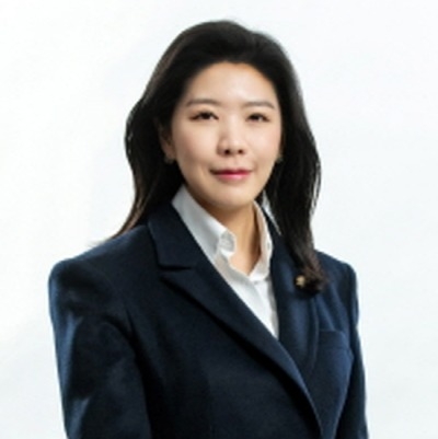 국회 보건복지위원회 더불어민주당 신현영 의원