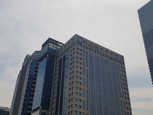 금융감독원이 머지플러스 환불 사태와 관련해 환불·영업 모니터링을 강화하고, 등록·미등록 선불전자지급업을 전수조사한다.