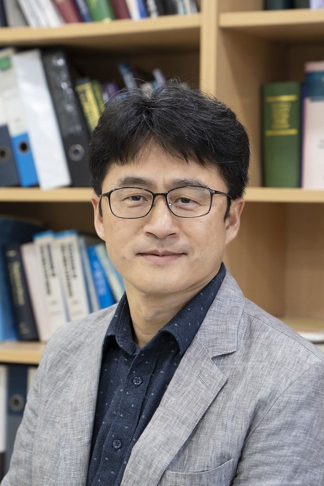 정운룡 교수