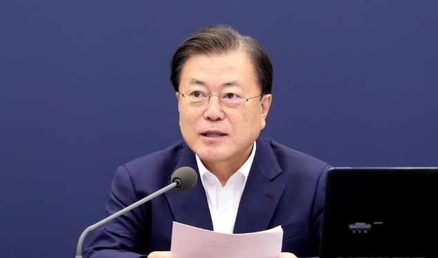 문재인 대통령이 지난 9일 청와대에서 열린 수석·보좌관회의에서 발언하고 있다. (사진=뉴시스 제공)