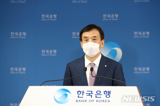 이주열 한국은행 총재가 26일 오전 서울 중구 한국은행에서 열린 통화정책방향 기자간담회에서 발언하고 있다. (사진=한국은행 제공)