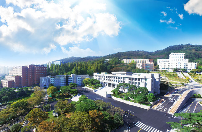 경남대학교 전경 사진