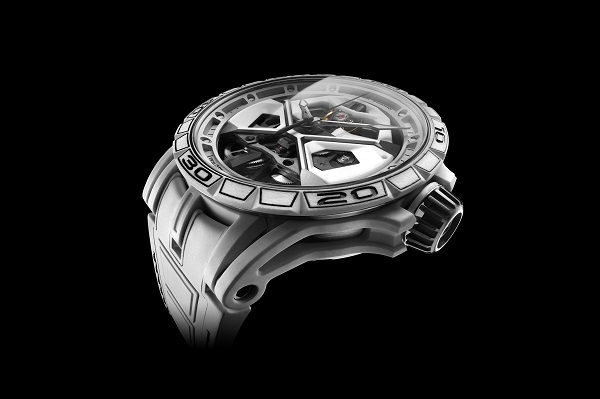 사진제공=ROGER DUBUIS