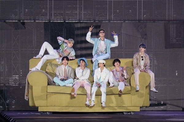 지난 24일 방탄소년단이 개최한 온라인 콘서트 'BTS 퍼미션 투 댄스 온 스테이지(BTS PERMISSION TO DANCE ON STAGE)'. (사진=빅히트 뮤직 제공)