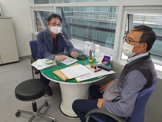 광주시는 공장설립 OK민원센터 운영 호응을 얻고 있다.