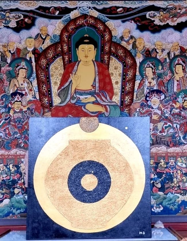  봉은사 보우전에 어울리는 황칠 작품