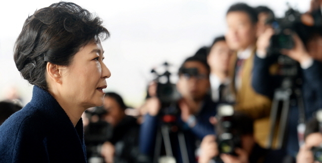 박근혜 전 대통령이 내년 2월 초에 대국민 메시지를 내놓을 것으로 전해졌다.