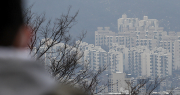 서울 중구 남산에서 바라본 서울시내 아파트의 모습.(사진=뉴시스 제공)