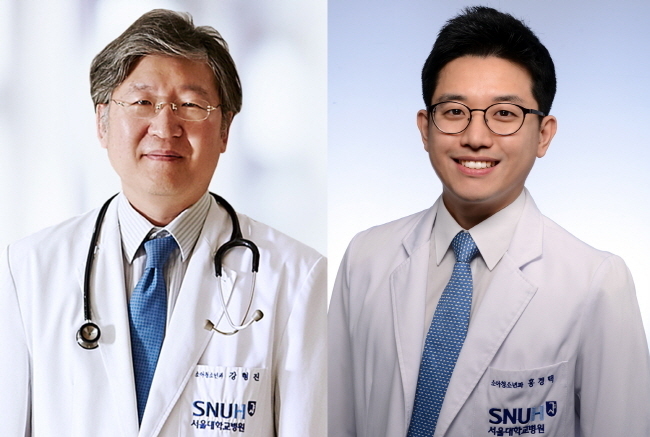 서울대병원 강형진 교수(왼쪽), 홍경택 교수(사진=서울대 병원 제공)