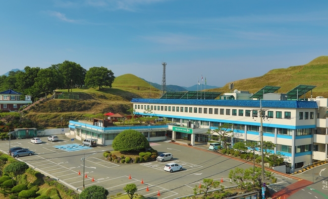 함안군청 전경 사진