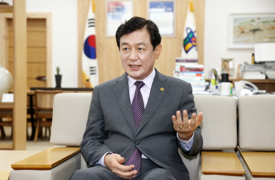 김병우 충북도교육감.(사진=뉴시스 제공)