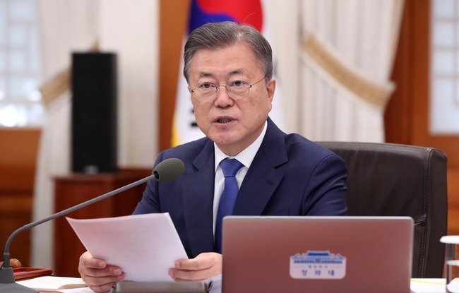  문재인 대통령이 3일 청와대 본관에서 열린 국무회의에서 발언하고 있다. (사진=뉴시스 제공)