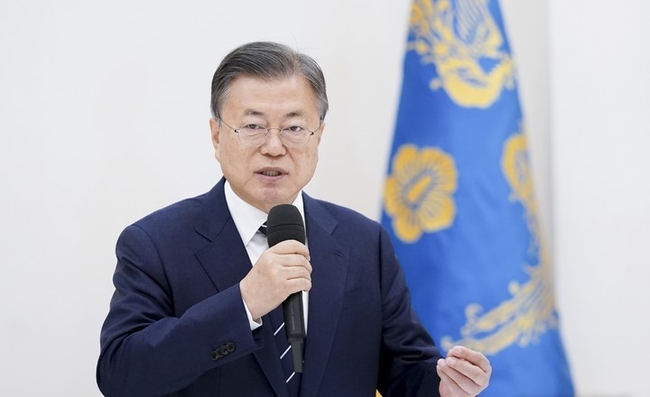 문재인 대통령의 모습.