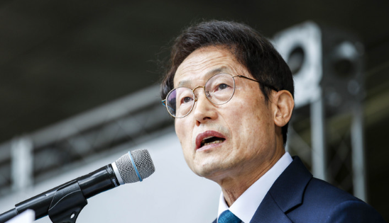조희연 서울시교육감이 지난 2일 오전 서울 종로구 서울시특별시교육청에서 출마 기자회견을 하고 있다. (사진=뉴시스 제공)