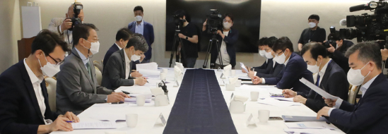 방기선 기획재정부 제1차관이 26일 오전 서울 종로구 정부서울청사에서 열린 제2차 경제관계차관회의를 주재하며 발언하고 있다.(사진=뉴시스 제공)