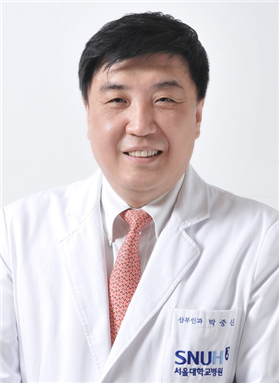 산부인과 박중신 교수(사진=서울대병원 제공)