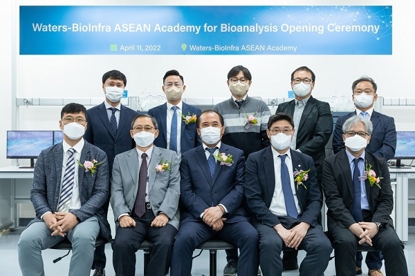 지난 4월 11일 아세안 생체시료분석 아카데미에서 진행된 개관식 (사진=워터스 코리아 제공)
