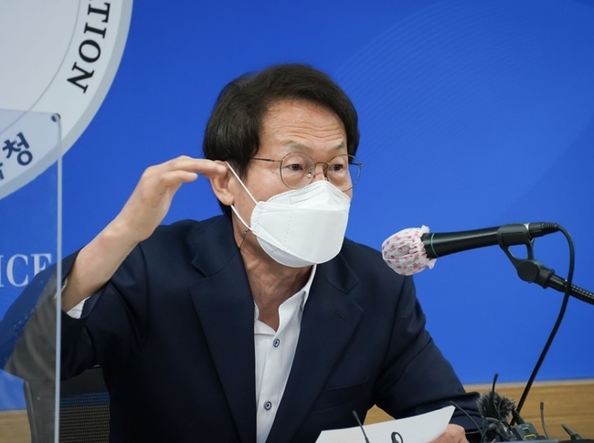 조희연 서울시교육감이 1일 서울시교육청에서 취임식을 열고 3선 임기를 시작했다. 사진은 지난달 15일 서울 종로구 서울시교육청 브리핑룸에서 3기 출범 준비 관련 기자간담회에 참석해 발언하고 있는 조 교육감의 모습. (사진=서울시교육청 제공) 