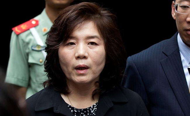 북한 조선중앙통신은 최선희 북한 외무성 부상이 전날 친러시아 도네츠크인민공화국(DPR)과 루한스크인민공화국(LPR)의 지도자들에게 서한을 보내 이들에 대한 독립국 인정 결정과 상호 외교관계 발전 의지를 전달했다고 14일 보도했다. 